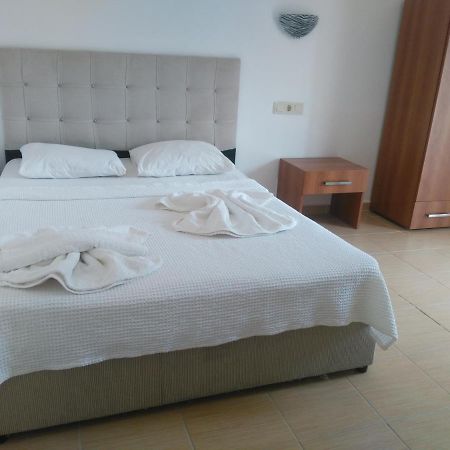 Ugur Beach Hotel Кемер Экстерьер фото