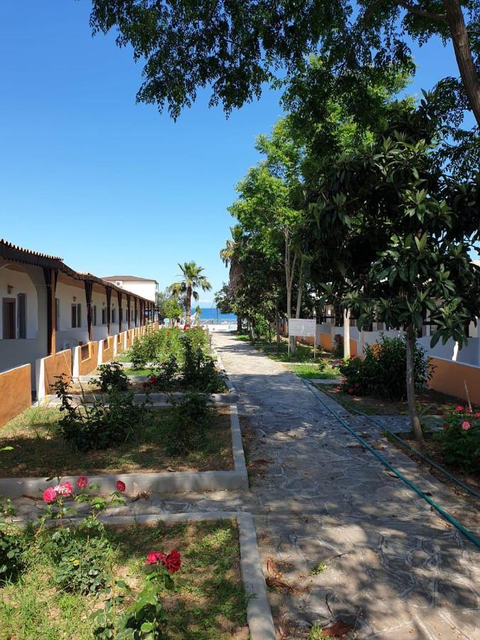 Ugur Beach Hotel Кемер Экстерьер фото