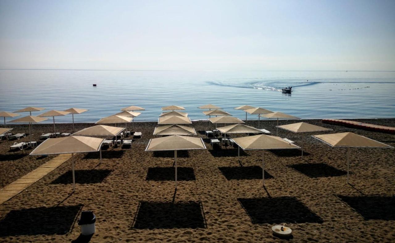 Ugur Beach Hotel Кемер Экстерьер фото