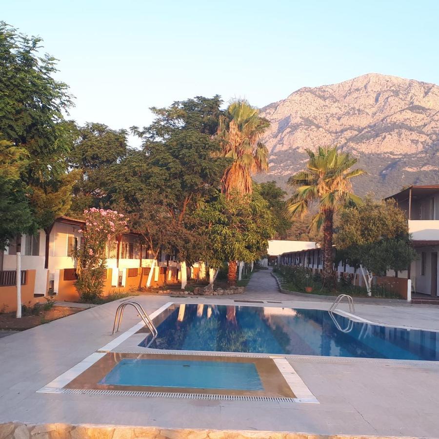 Ugur Beach Hotel Кемер Экстерьер фото