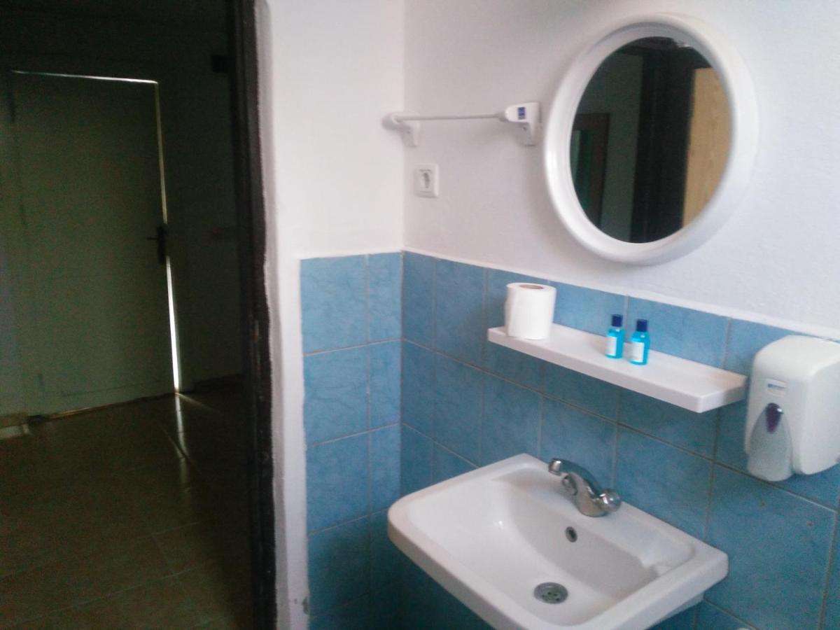 Ugur Beach Hotel Кемер Экстерьер фото